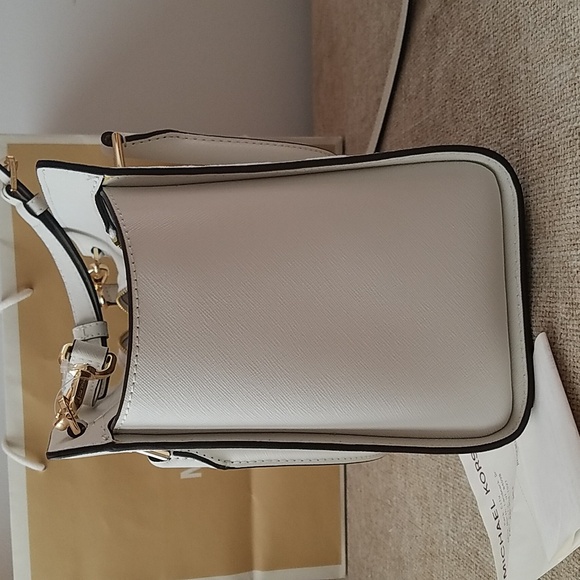 Authentic Michael Kors purse - Picture 4 of 5